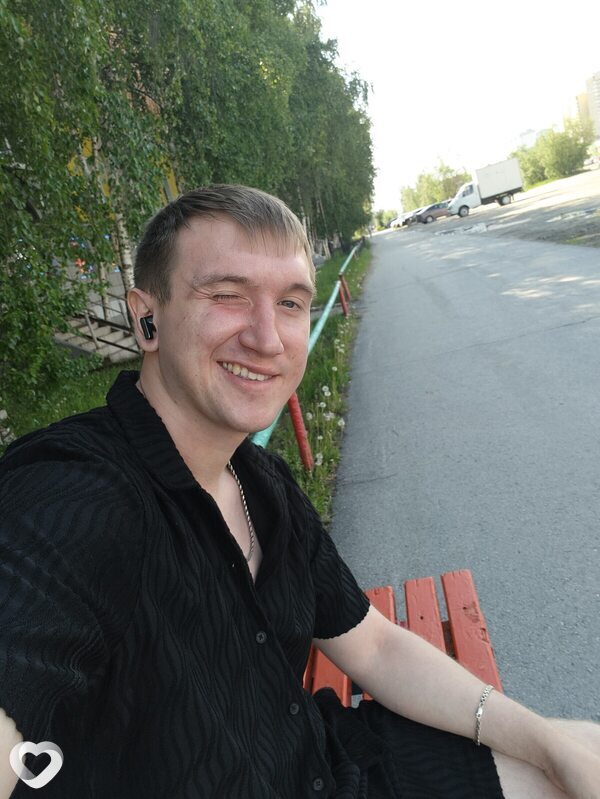 Иван, 26, Нижневартовске — анкета №4521609