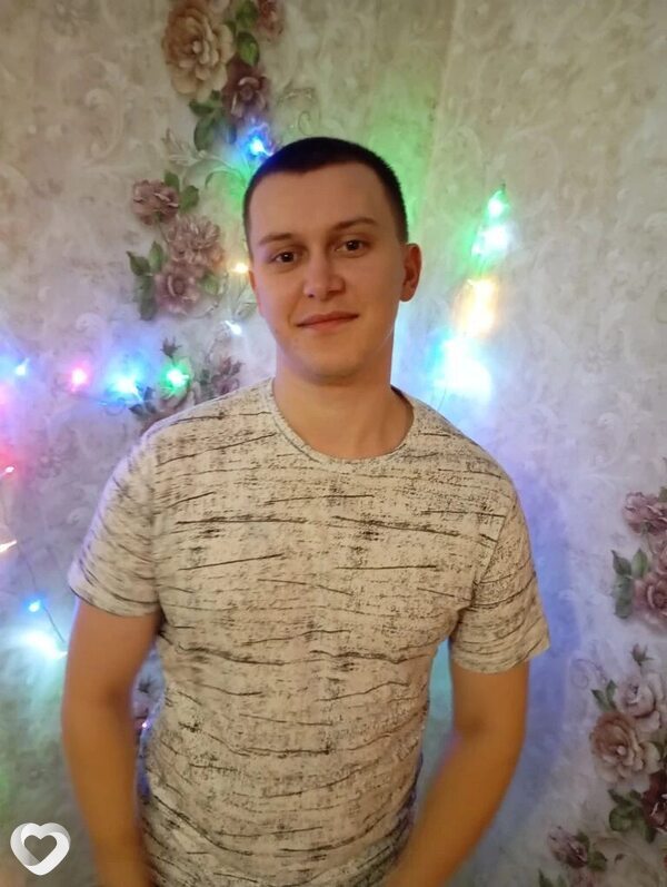 Иван, 26, Саратове — анкета №4522082
