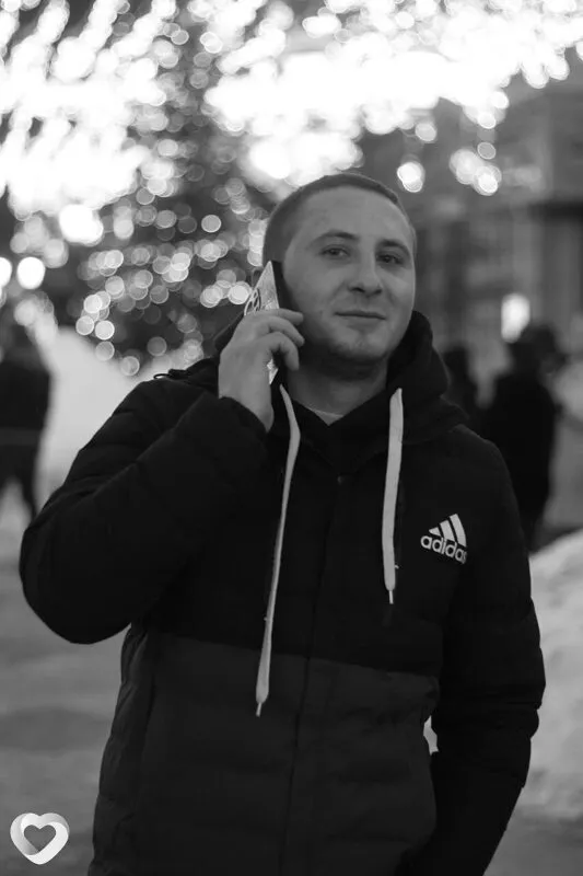 Юрий, 23, Москве — анкета №4523123