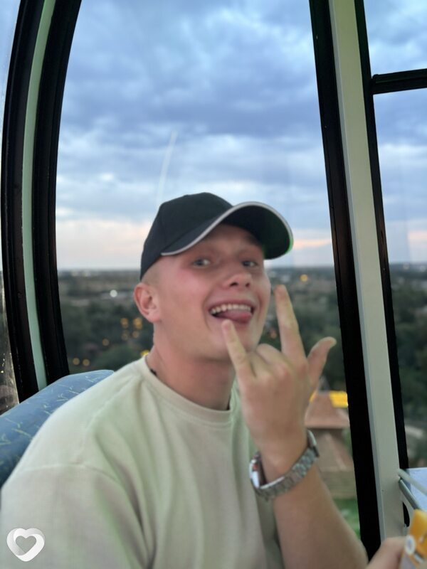 Александр, 19, Луганске — анкета №4522910