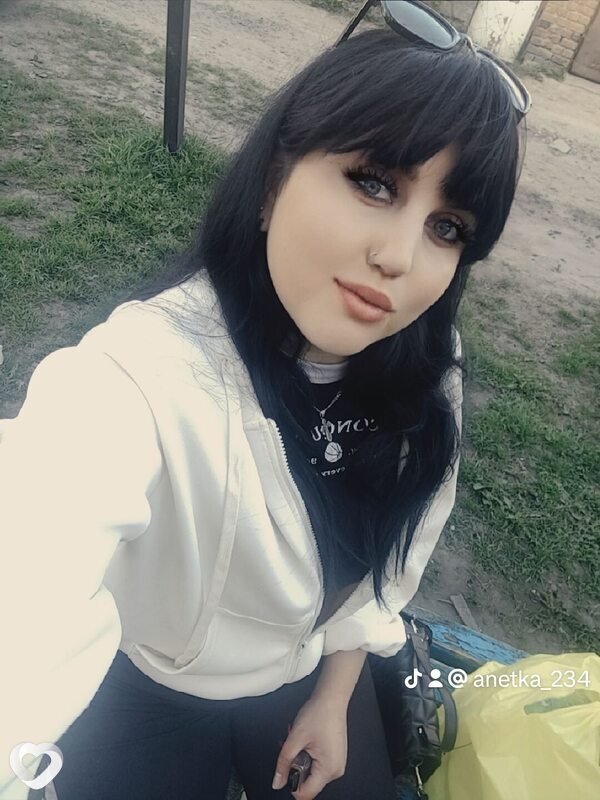 Анютка, Красник