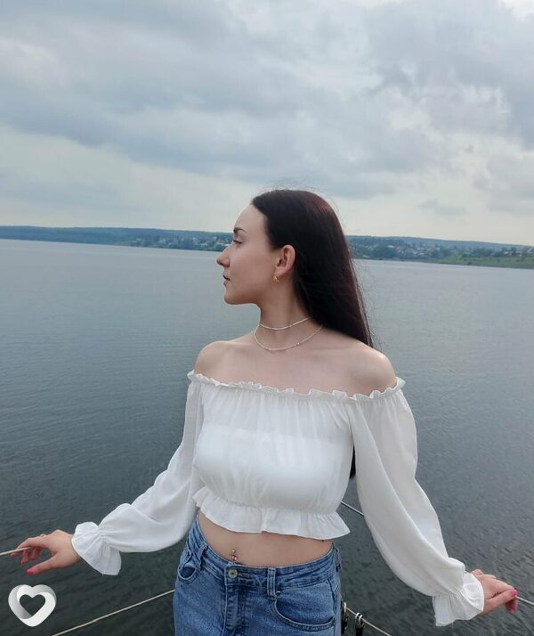 Милена, 21, Перми — анкета №4523851