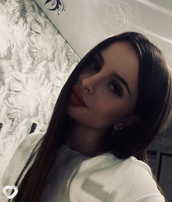 Вера, 21, Комсомольске-на-Амуре — анкета №4524138