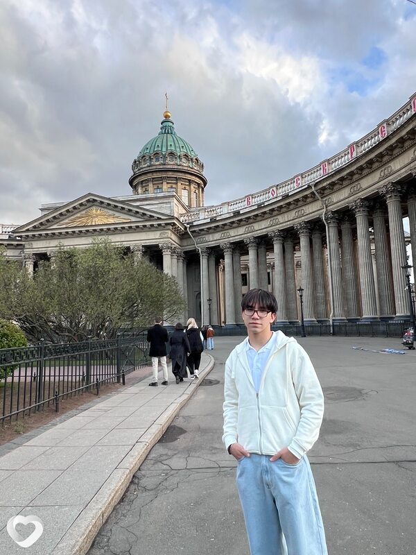 Даня, 18, Санкт-Петербурге — анкета №4524406