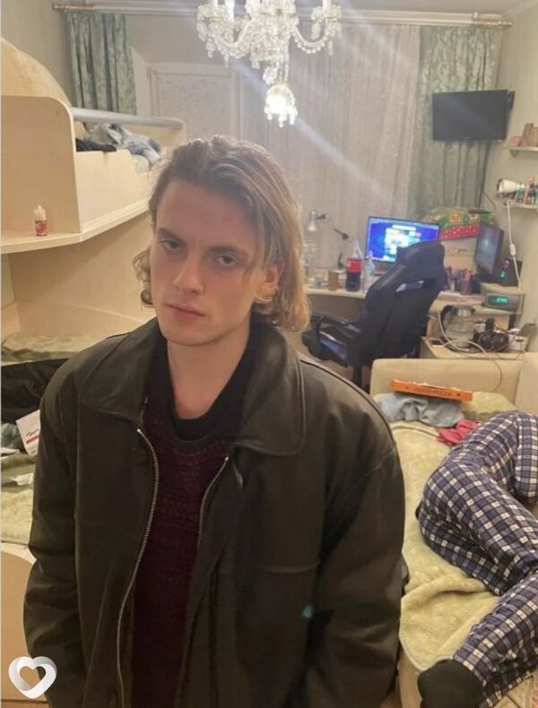 Михаил, 22, Минске — анкета №4524358