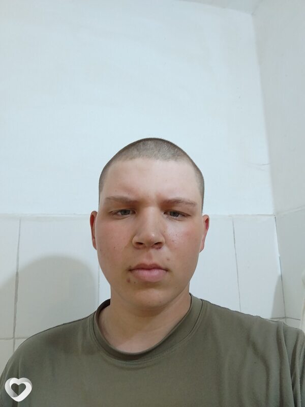 Женя, 19, Уссурийске — анкета №4524730
