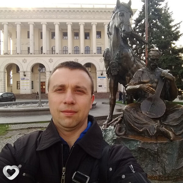 Олег, 40, Харькове — анкета №4525357