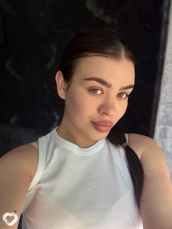 Дарья, 22, Ростове-на-Дону — анкета №4526279