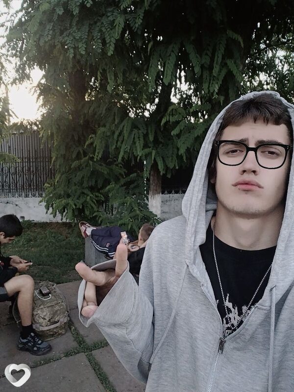 Дима, 18, Днепр — анкета №4526230