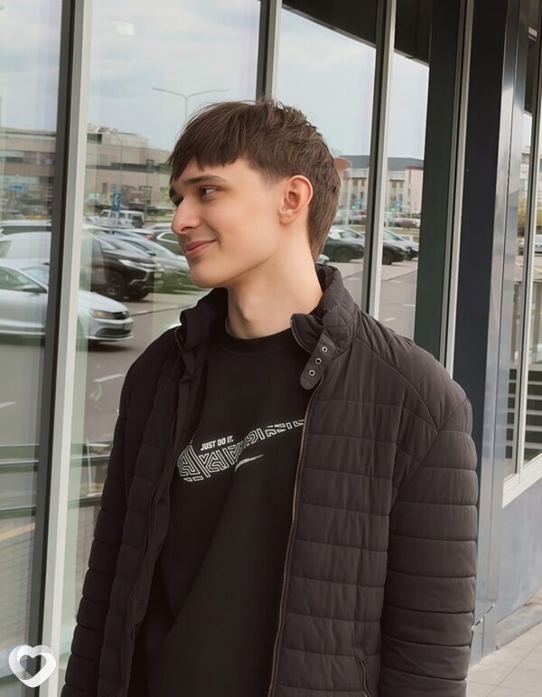 Максим, 18, Минске — анкета №4526922