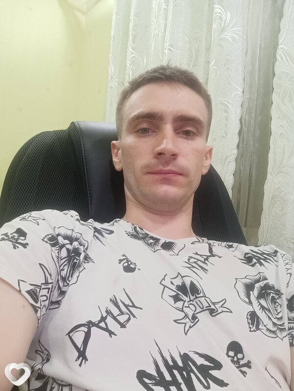 Андрей, 28, Каменске-Шахтинском — анкета №4527076