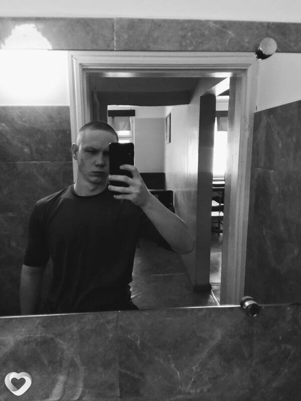 Максим, 20, Домодедово — анкета №4527369