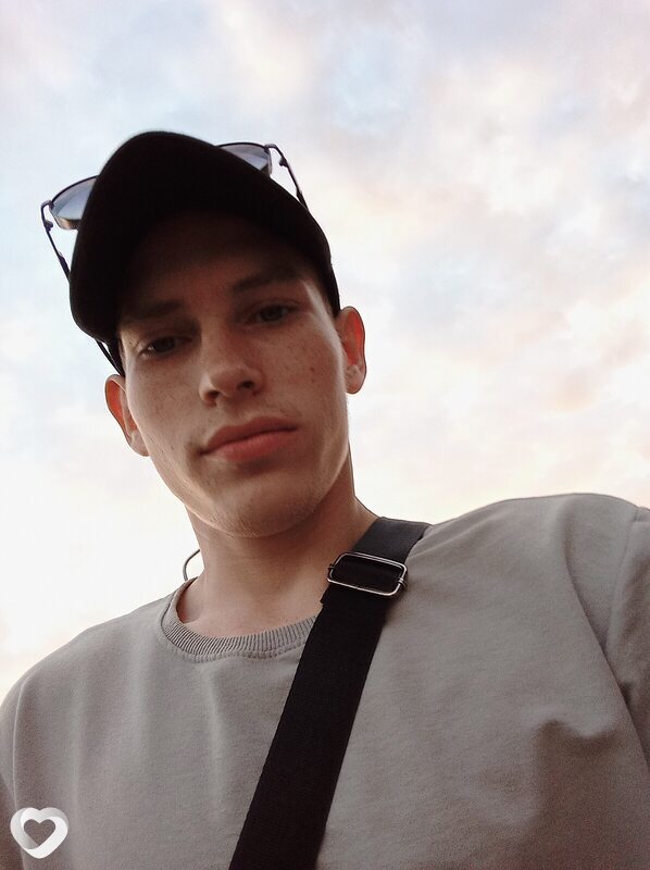 Алексей, 21, Новосибирске — анкета №4528362
