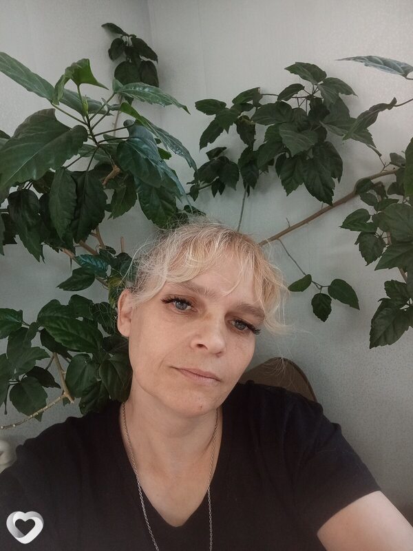 Оксана, Сатка