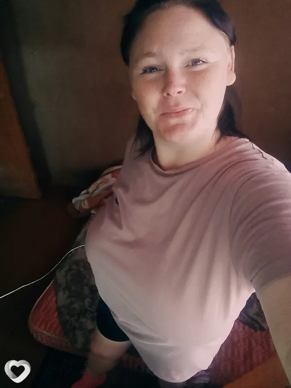 Нелли, 22, Барнауле — анкета №4528664
