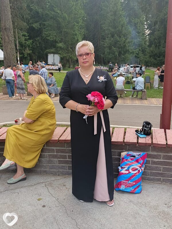 Елена, Людиново