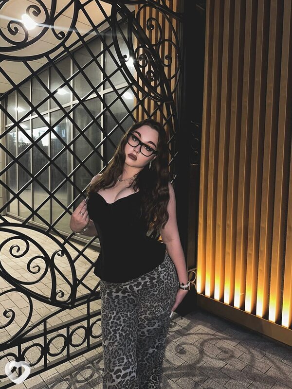 Valeriya, 20, Омске — анкета №4529895