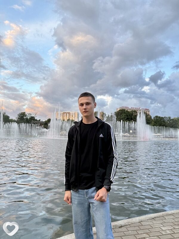 Богдан, 20, Могилев — анкета №4530524