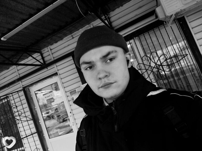 Даня, 18, Таразе — анкета №4531613