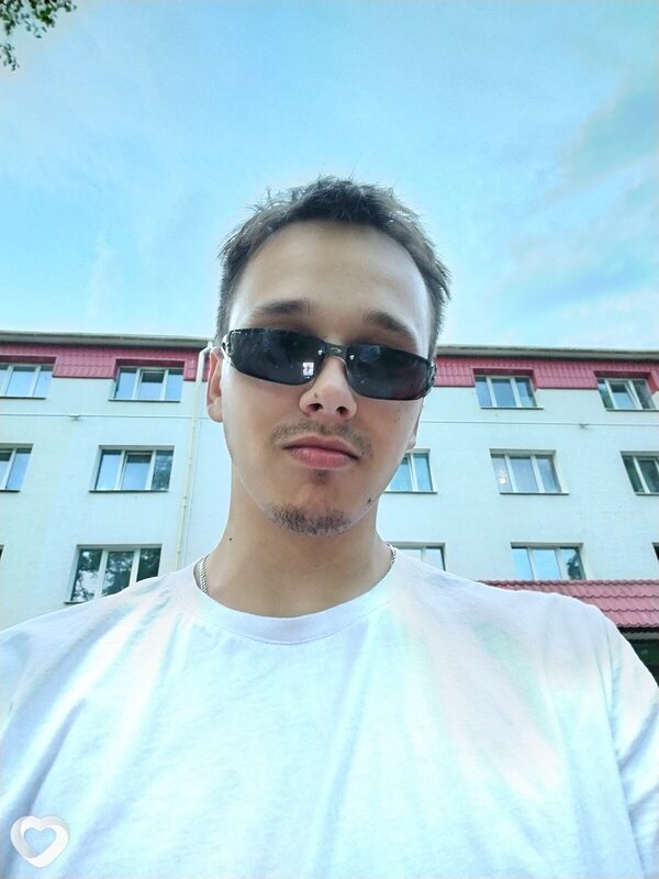 Илья, 20, Витебске — анкета №4531614