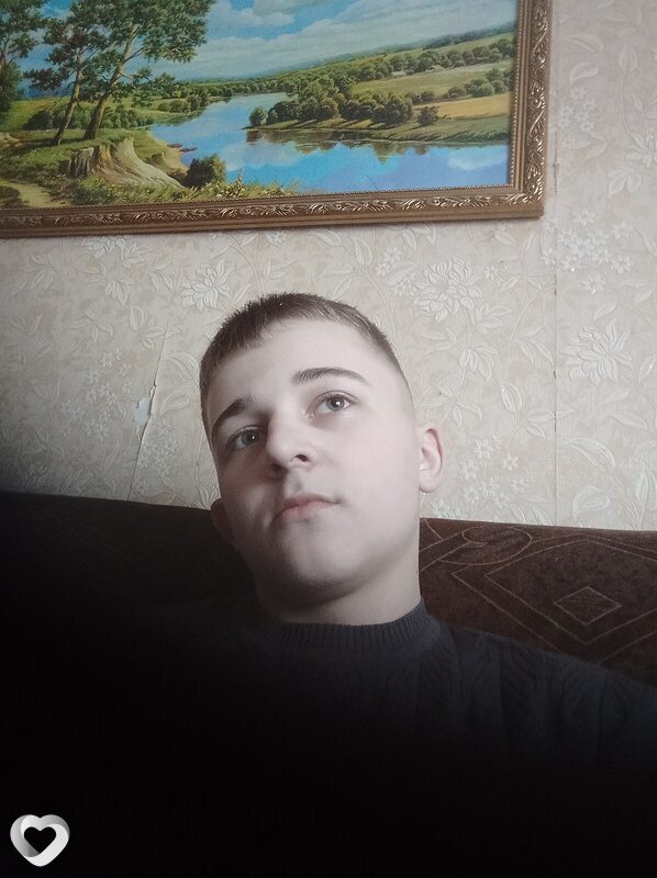 Матвей, 18, Бобруйске — анкета №4531861