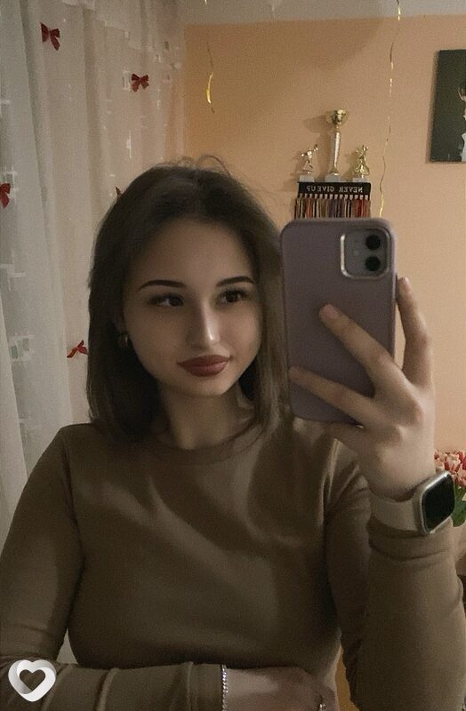 Melany, Каушаны