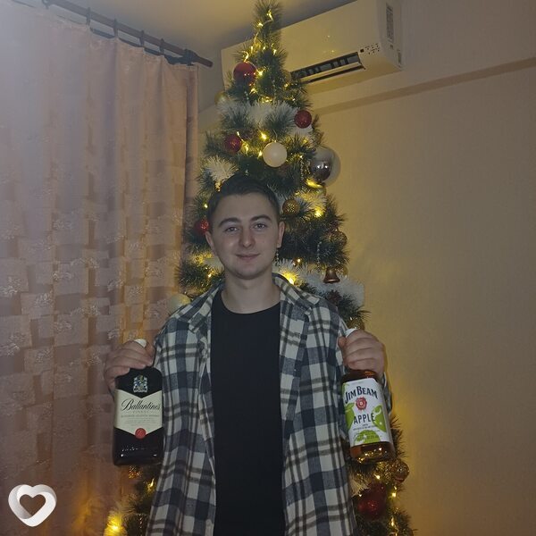 Артем, 22, Челябинске — анкета №4532919