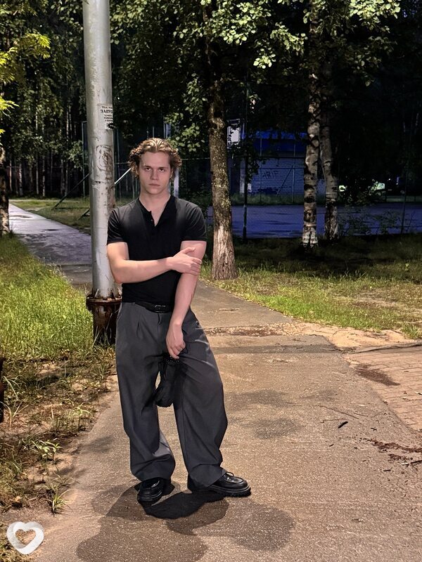 Илья, 22, Краснодаре — анкета №4533278