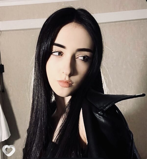 Полина, 18, Ростове-на-Дону — анкета №4533394