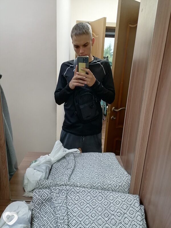 Даня, 19, Кингисеппе — анкета №4533839