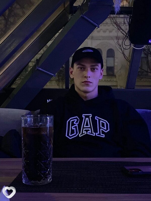 Владислав, 23, Кирове — анкета №4534311