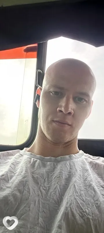Андрей, 28, Новоалтайске — анкета №4534757