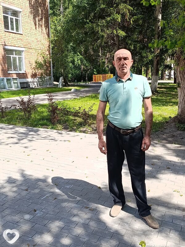 Mubariz, Назарово