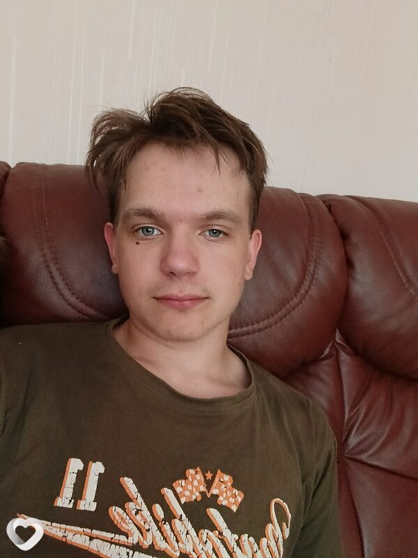 Антон, 18, Казани — анкета №4535724