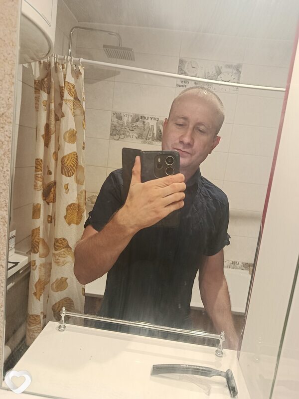 Иван, 25, Кривое Роге — анкета №4536149