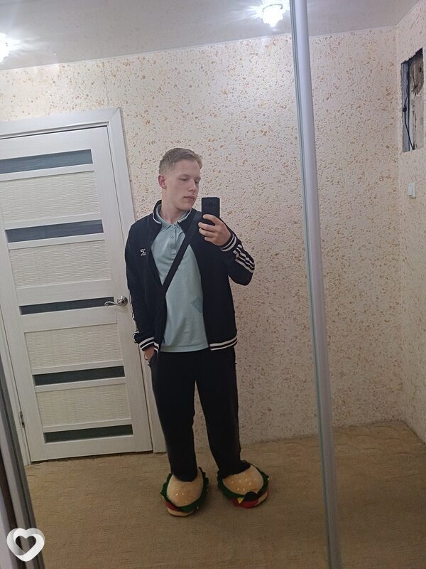 Иван, 18, Кургане — анкета №4536368
