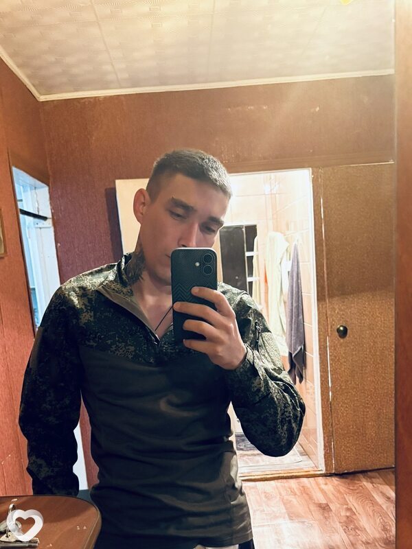 Кирилл, 27, Белогорске — анкета №4537065