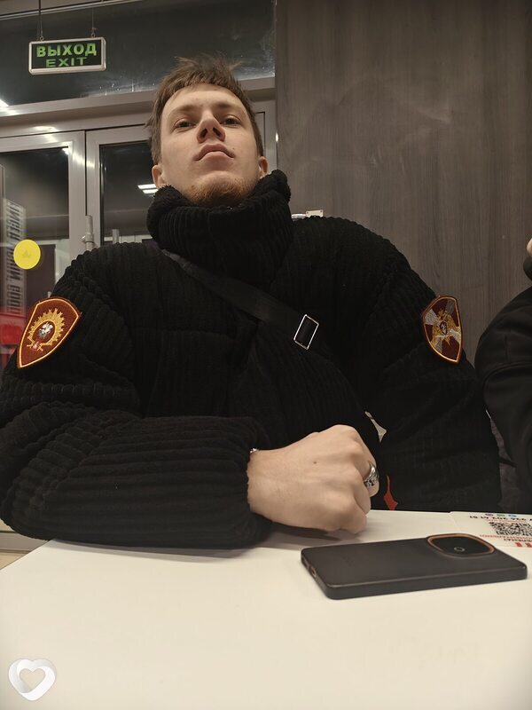 Артём, 22, Ульяновске — анкета №4538499