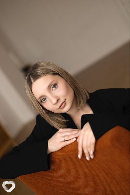 Полина, 19, Перми — анкета №4538696
