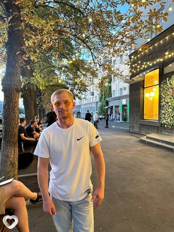 Темка, 28, Луганске — анкета №4539658