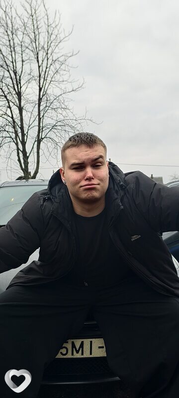 Дмитрий, 20, Бобруйске — анкета №4540369