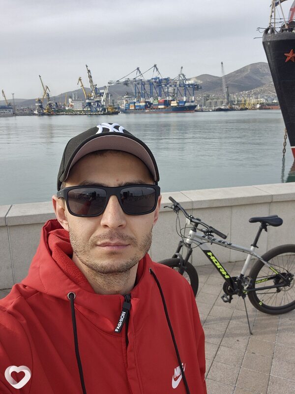 Дэнис, 38, Новороссийске — анкета №4540492