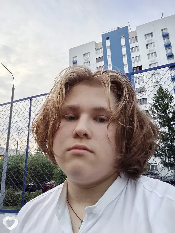 Ростислав, 18, Москве — анкета №4540684