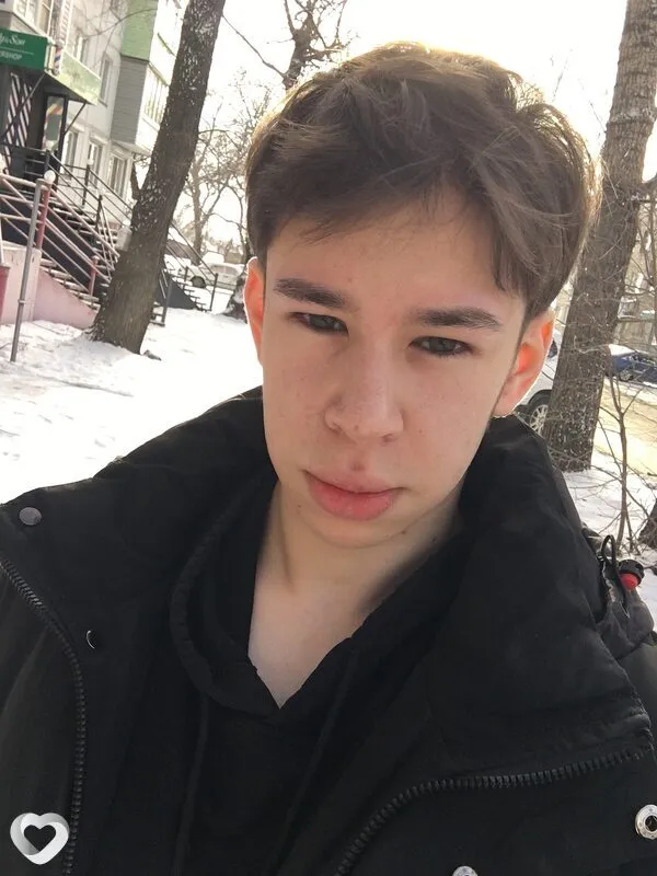 Александр, 24, Бийске — анкета №4541700