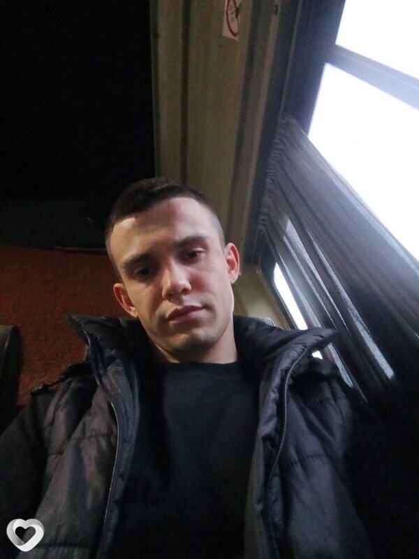 Артем, 27, Краснодаре — анкета №4542085