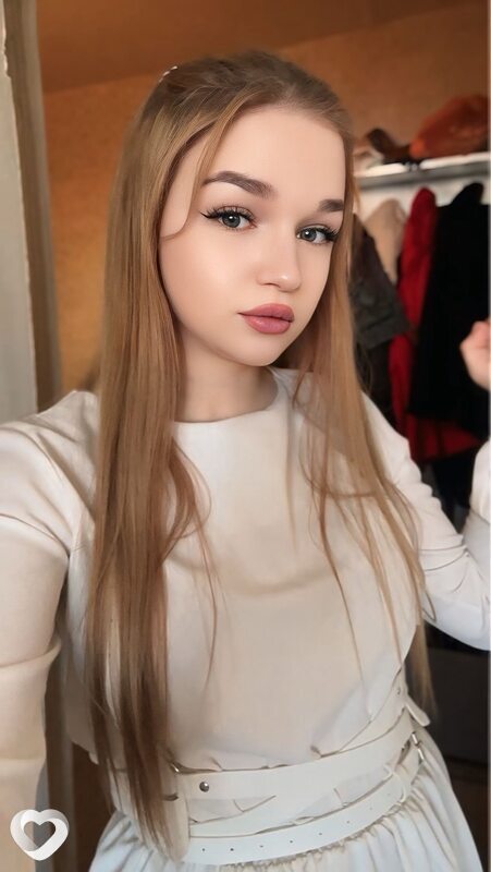 Юлия, 22, Витебске — анкета №4542548