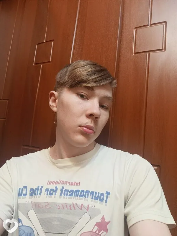 Андрей, 18, Москве — анкета №4543212