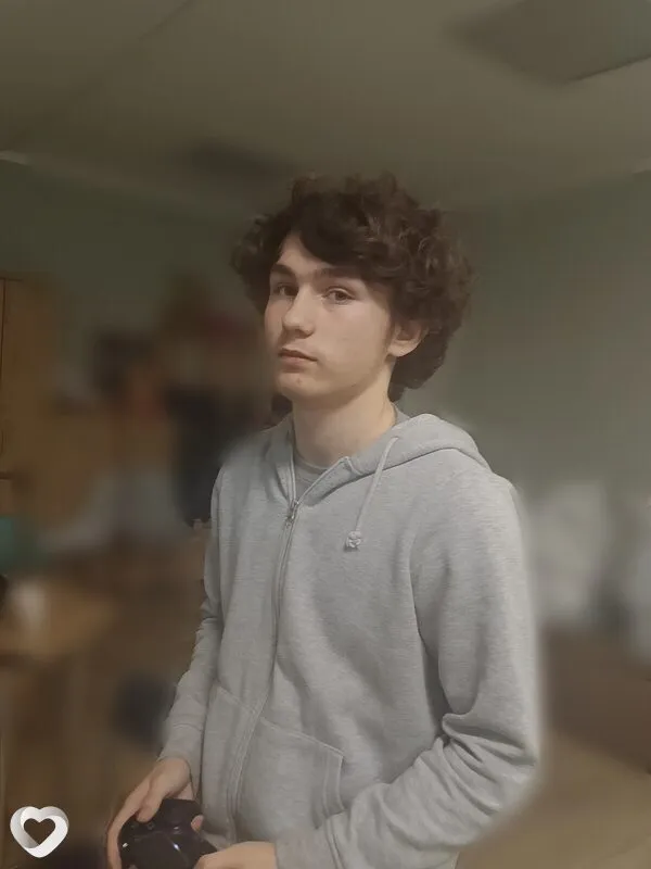 Андрей, 19, Москве — анкета №4543950