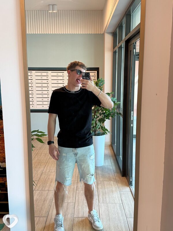 Павел, 18, Минске — анкета №4544528