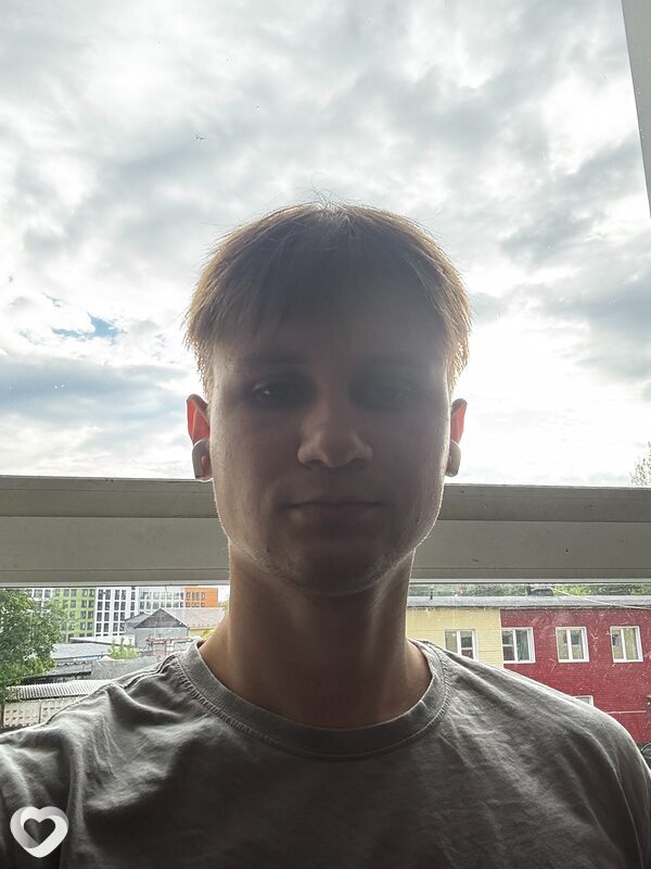 Максим, 21, Перми — анкета №4545376